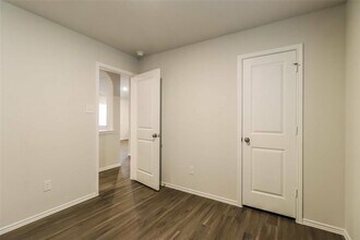 2441 Copper Cyn Dr in Conroe, TX - Building Photo - Building Photo