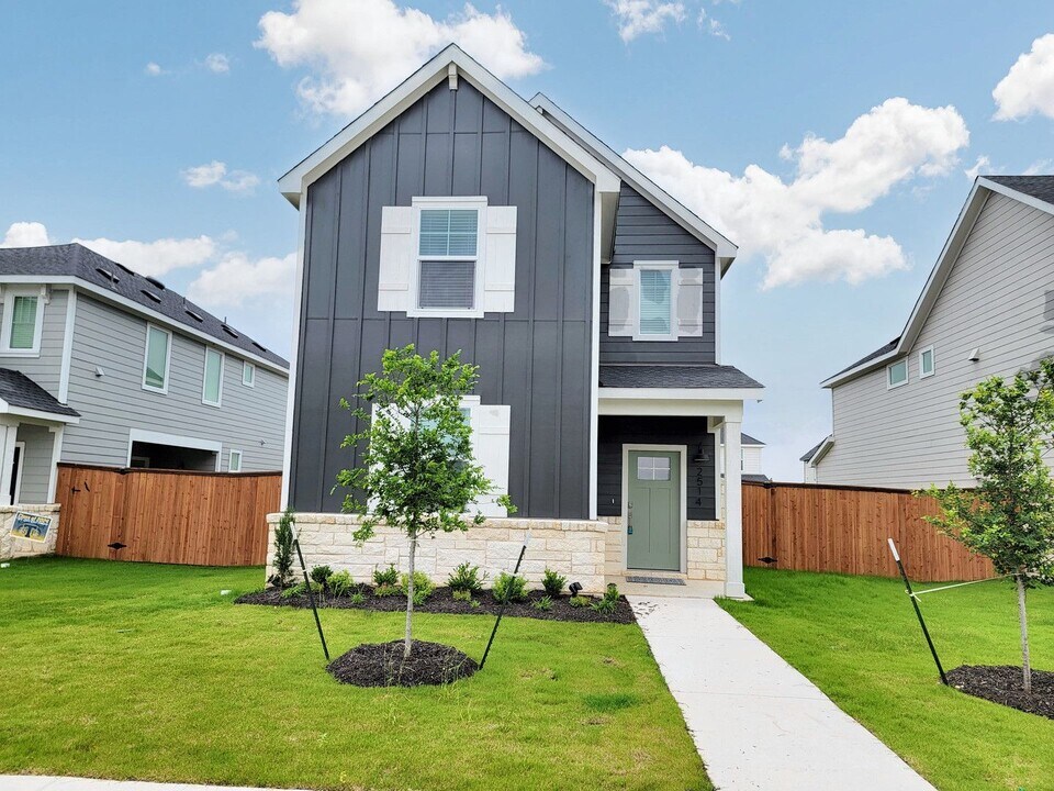 2514 Rose Archer Ln in Round Rock, TX - Building Photo
