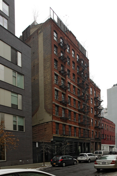 40-42 Renwick St in New York, NY - Building Photo