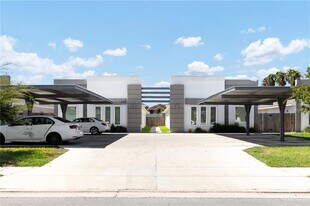 4709 Magnolia Ave in McAllen, TX - Building Photo