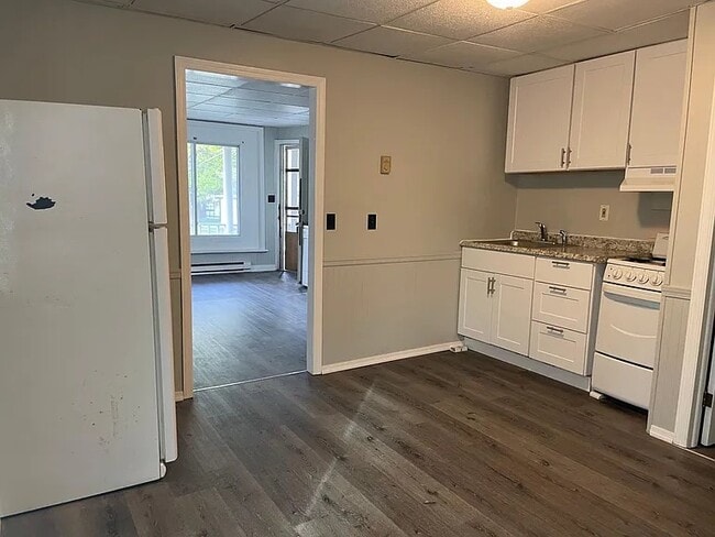 627 Main St in Tobyhanna, PA - Building Photo - Building Photo