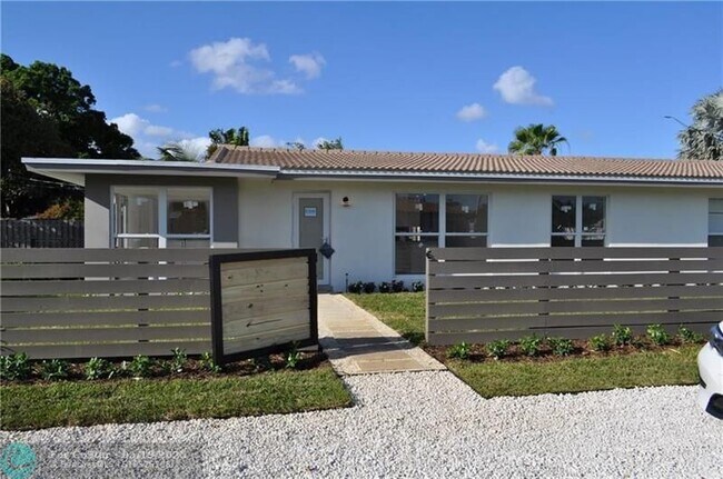 1625 NE 15th Ave in Fort Lauderdale, FL - Foto de edificio - Building Photo