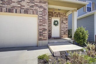 6806 Prue Rd in San Antonio, TX - Building Photo - Building Photo