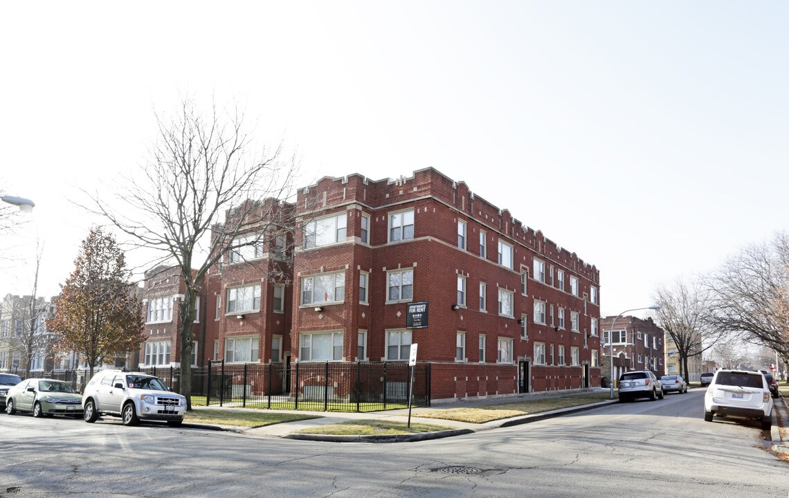 6000-6004 S Albany Ave in Chicago, IL - Foto de edificio