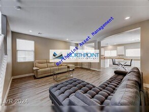 73 Ice Fall Ave in Las Vegas, NV - Building Photo - Building Photo