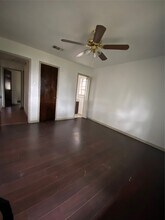 5122 Kent Dr in Pasadena, TX - Foto de edificio - Building Photo