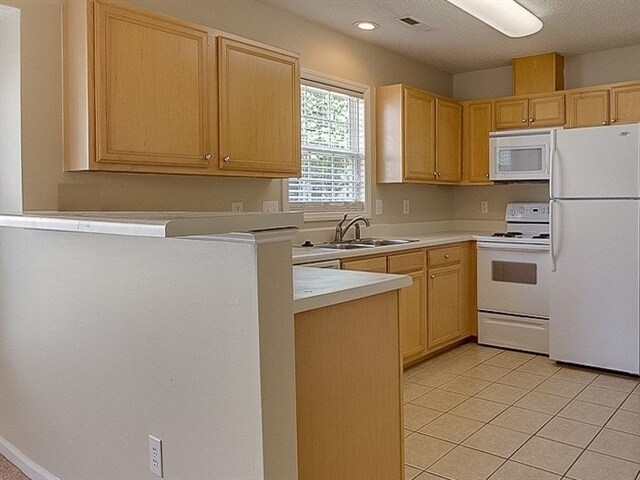 154 Charlotte Ct in Winston-Salem, NC - Building Photo - Building Photo