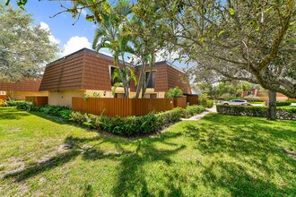 2610 26th Ct in Jupiter, FL - Building Photo - Building Photo