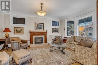 295 Wright Ave in Toronto, ON - Building Photo - Building Photo