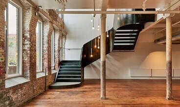 520 State Rd, Unit 203 in North Adams, MA - Building Photo - Building Photo