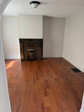 236 Woods Ave, Unit A in Newark, OH - Building Photo - Building Photo