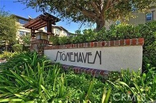 1282 Tiger Eye Dr in Los Angeles, CA - Building Photo