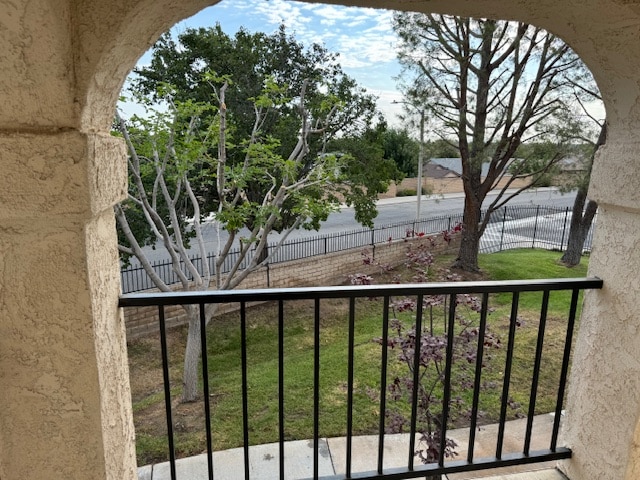 2554 Olive Dr in Palmdale, CA - Building Photo