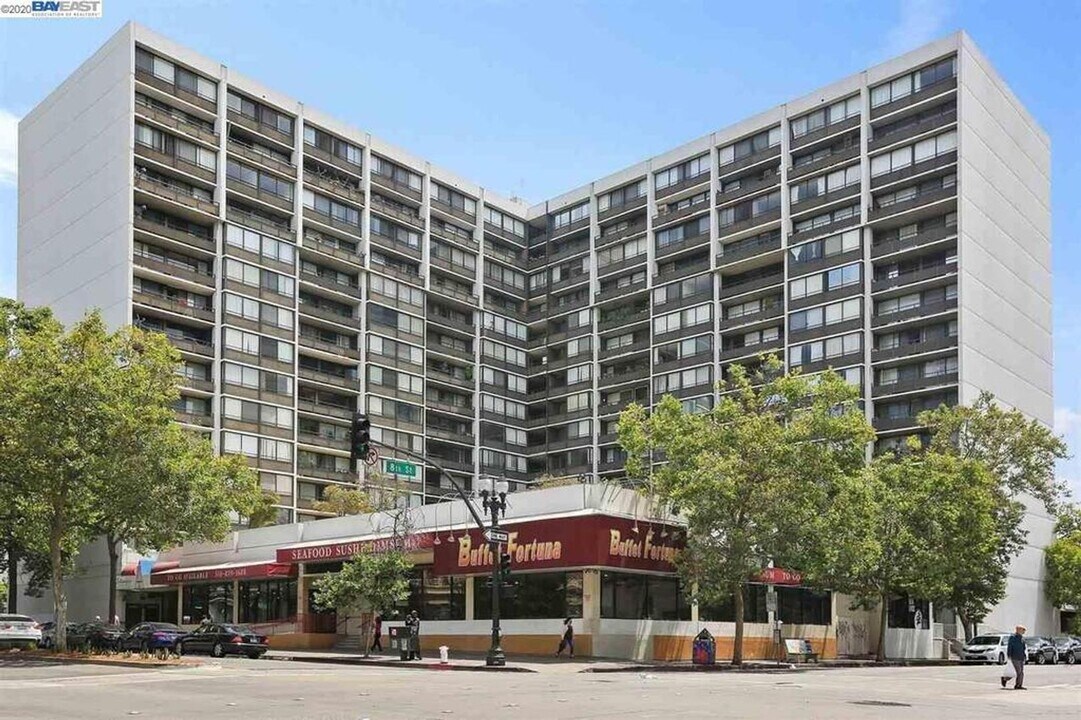 801 Franklin St in Oakland, CA - Building Photo