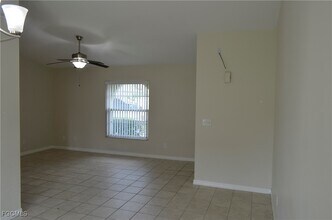 906 SW 47th Terrace in Cape Coral, FL - Building Photo - Building Photo