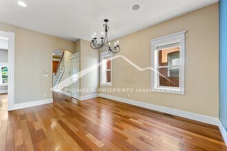 2426 Tremont Pl in Denver, CO - Building Photo - Building Photo