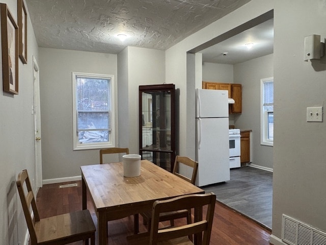 2259 Potomac Ave, Unit Lower furnished