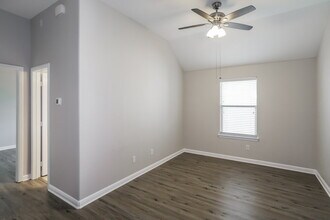 817 Partridge Dr in Aubrey, TX - Building Photo - Building Photo