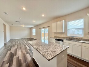 1529 Arapahoe Ridge Dr in Raleigh, NC - Building Photo - Building Photo