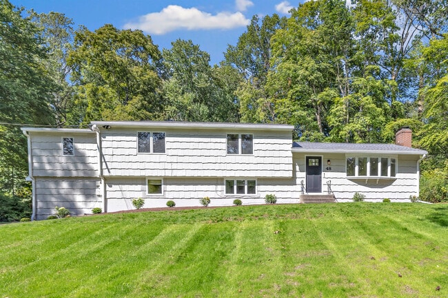 property at 48 Crestwood Rd