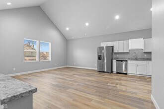 3365 Broadway St in Indianapolis, IN - Foto de edificio - Building Photo