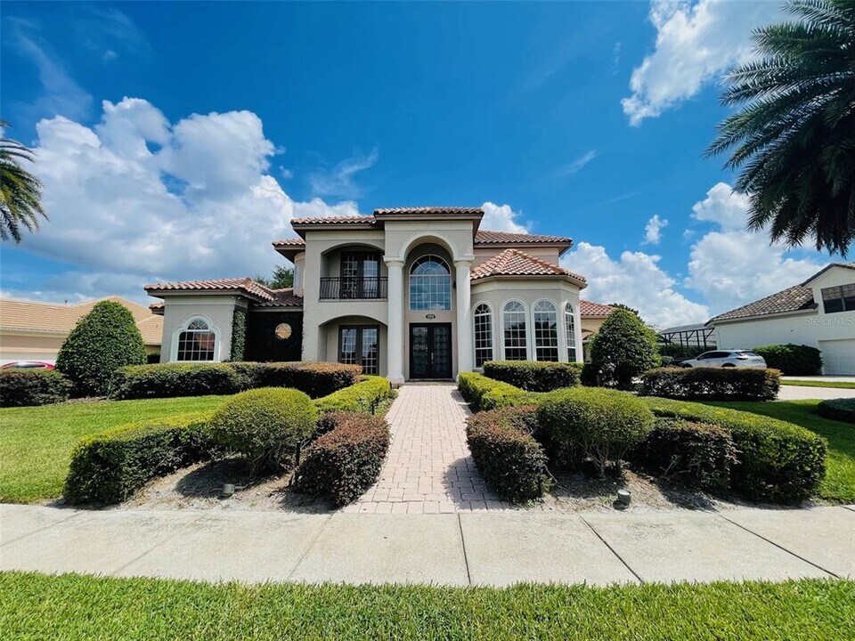 4966 Keeneland Cir in Orlando, FL - Building Photo