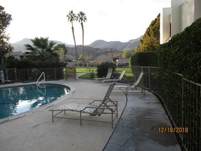48728 Desert Flower Dr, Unit 48728 in Palm Desert, CA - Building Photo - Building Photo