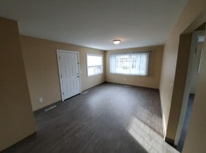 2040 Central Ave in Billings, MT - Building Photo - Building Photo