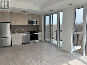 760 Whitlock Ave in Milton, ON - Building Photo - Building Photo