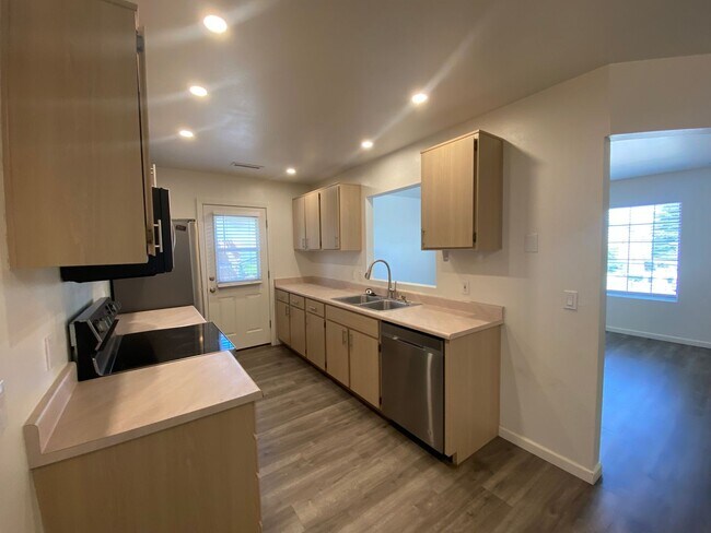 6000 N Rockland Dr in Prescott Valley, AZ - Building Photo - Building Photo