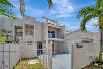 1809 NW 58th Ave in Lauderhill, FL - Building Photo - Building Photo