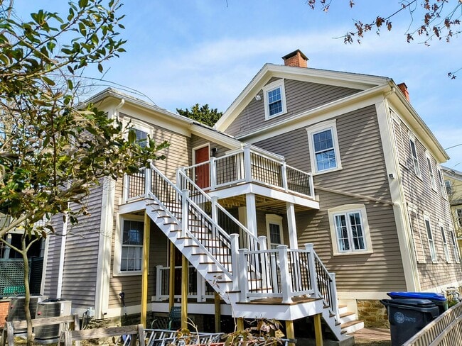 7 East St, Unit Unit #2 in Providence, RI - Building Photo - Building Photo