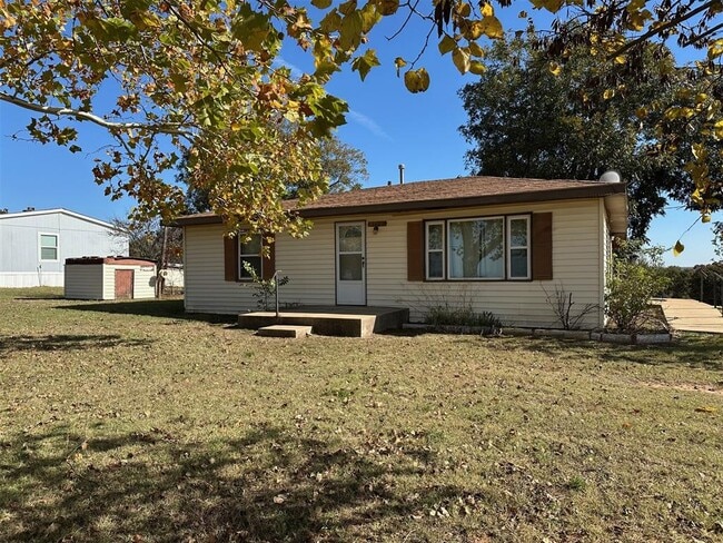 property at 1424 S Academy Rd