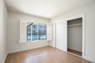 Shutters Apartments in Walnut Creek, CA - Building Photo - Interior Photo