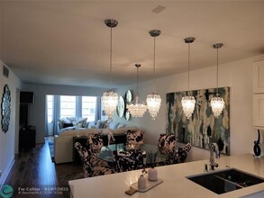 301 Cambridge Rd in Hollywood, FL - Building Photo - Building Photo