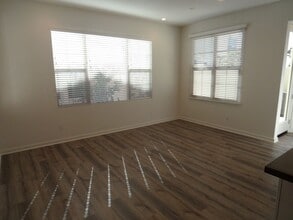 122 Leafy Twig in Irvine, CA - Building Photo - Building Photo