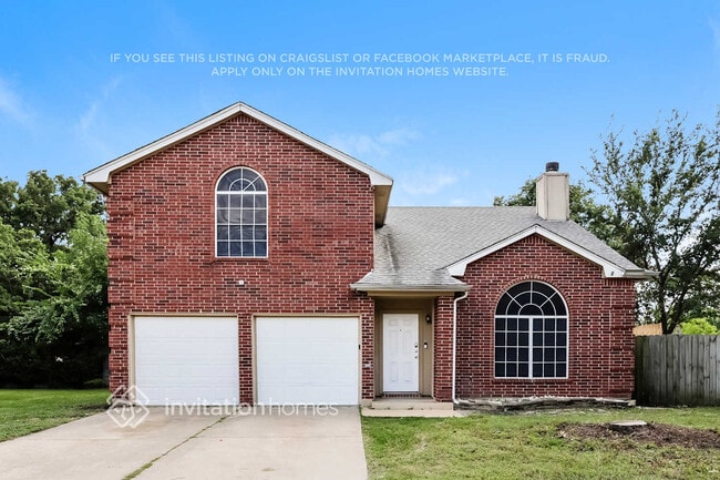 property at 823 Yellowstone Dr