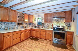 661 Private Rd 7422 in Emory, TX - Building Photo - Building Photo