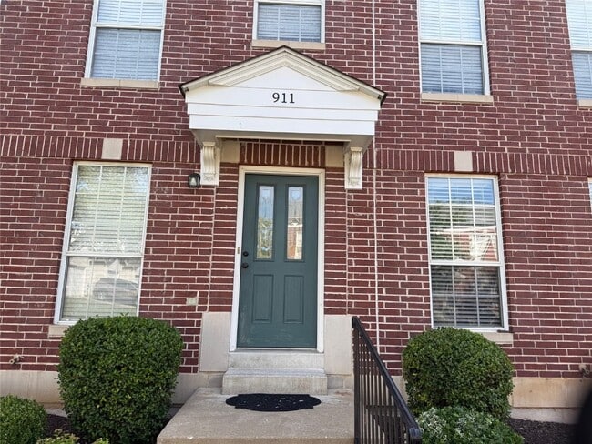 property at 911 Rolling Thunder Dr