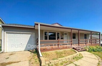 14148 Orchard Ave in Omaha, NE - Building Photo - Building Photo