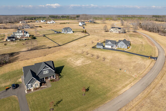 3767 Tilmans Farm Dr in Powhatan, VA - Foto de edificio - Building Photo