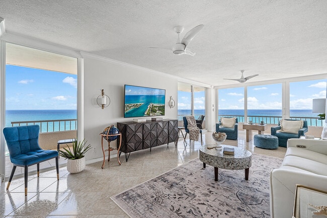 5540 N Ocean Dr in West Palm Beach, FL - Building Photo - Building Photo