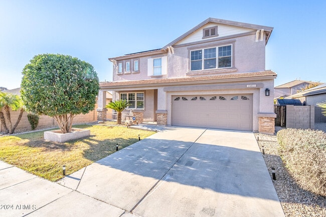 15022 W Hope Dr in Surprise, AZ - Building Photo - Building Photo