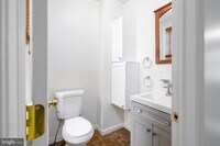 2013 E Huntingdon St photo'