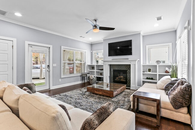 2681 Oak Leaf Pl in Atlanta, GA - Building Photo - Building Photo