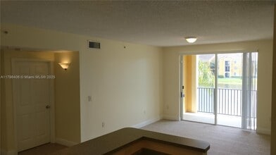 2301 W Preserve Way in Miramar, FL - Building Photo - Building Photo