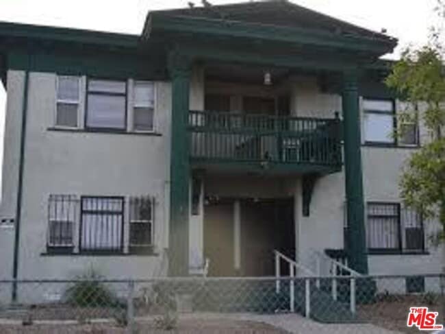 property at 3119 Van Buren Pl