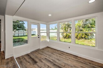 160 Francis Dr NE in Port Charlotte, FL - Building Photo - Building Photo