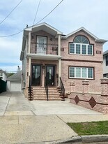 241-21 Memphis Ave in Queens, NY - Building Photo