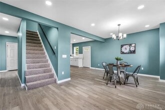 7 N Riverview Ave in Miamisburg, OH - Building Photo - Building Photo